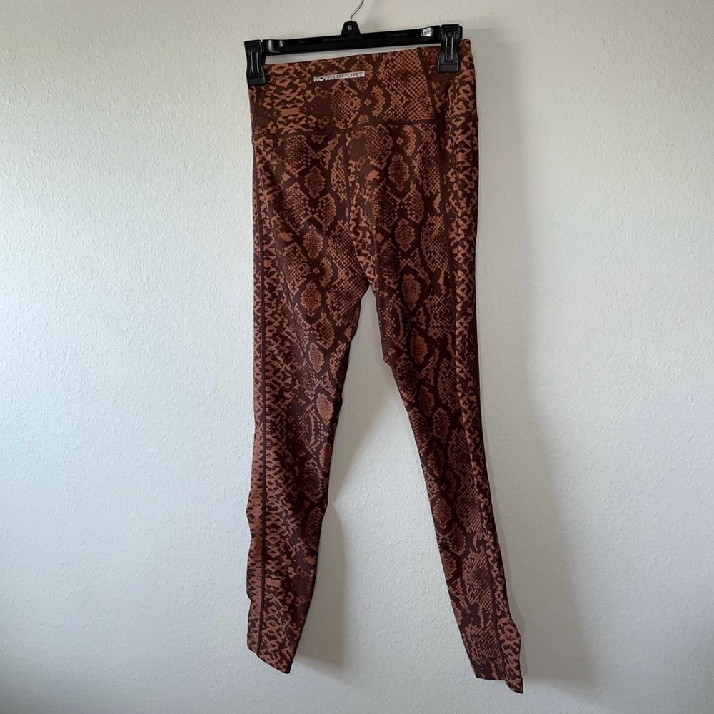 Nova Sport Ankle Length Leggings Size L